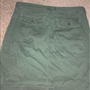 IZOD Green Skirt